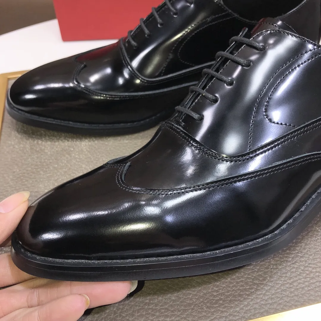 Men's shoes 💰540💰[Ferragamo/Ferragamo] (high-end Niuli) New 🍀 Ferragamo* - top version Ferragamo's classic formal leather shoes! Made of imported original cowhide, the inner top layer is comfortable cowhide lining! Original wear-resistant rubber outsole! High quality products! Code number 38-44!